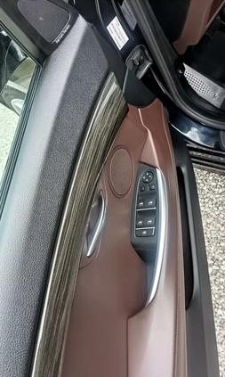 BMW 5GT cena 104500 przebieg: 258000, rok produkcji 2016 z Tarczyn małe 326